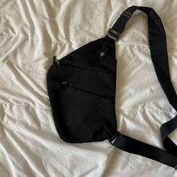 Vadoo Crossbody Bag 