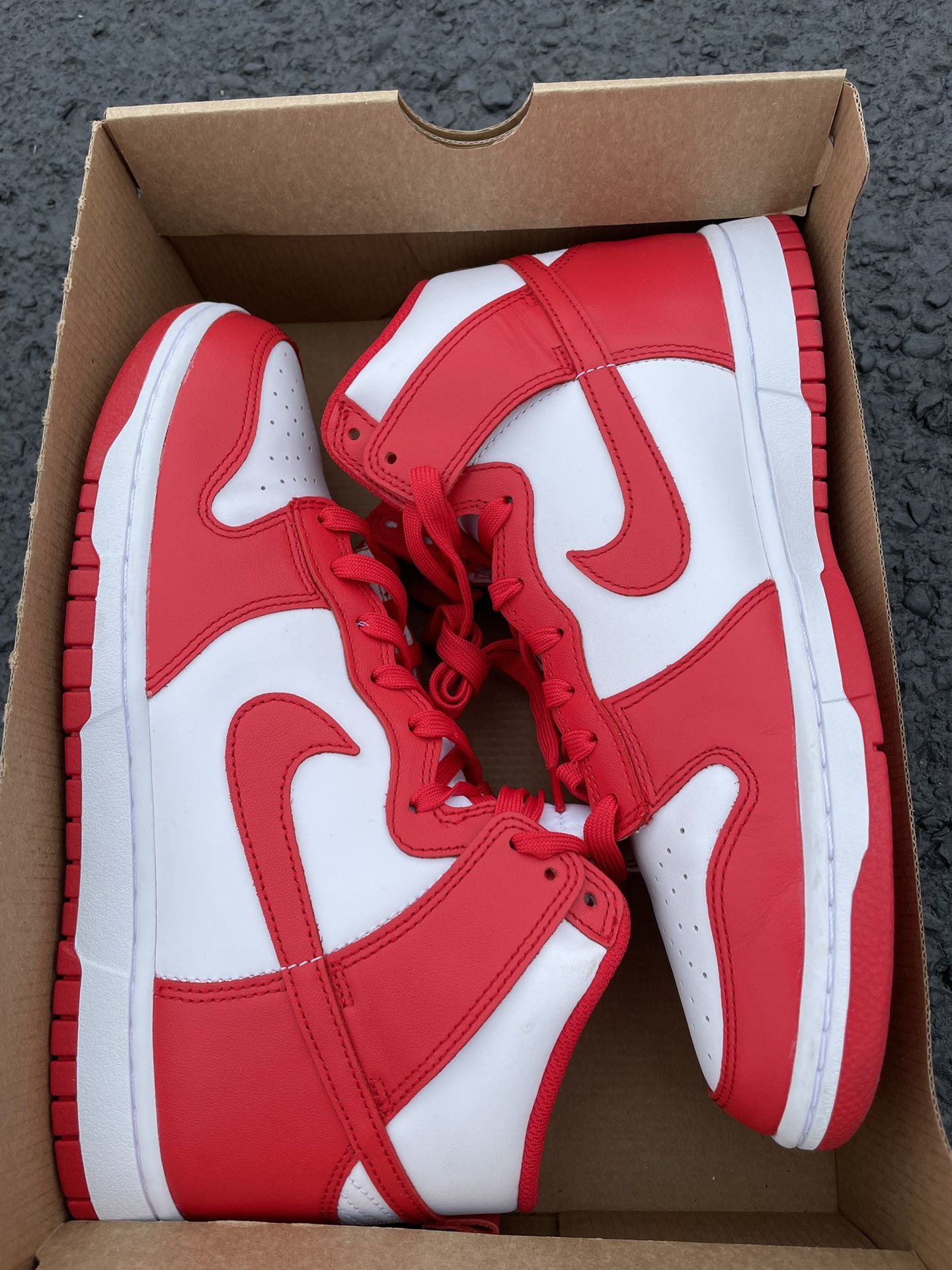 Dunks π¨π¨π¨π¨π¨π¨