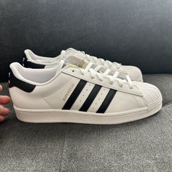 Adidas Superstar
