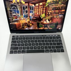 Apple 2017 MacBook Pro 13- Inch 3.1 GHz I7 8Gb/500 Flash Storage Touchbar 