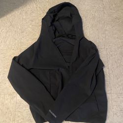 Black Lululemon Pace Breaker