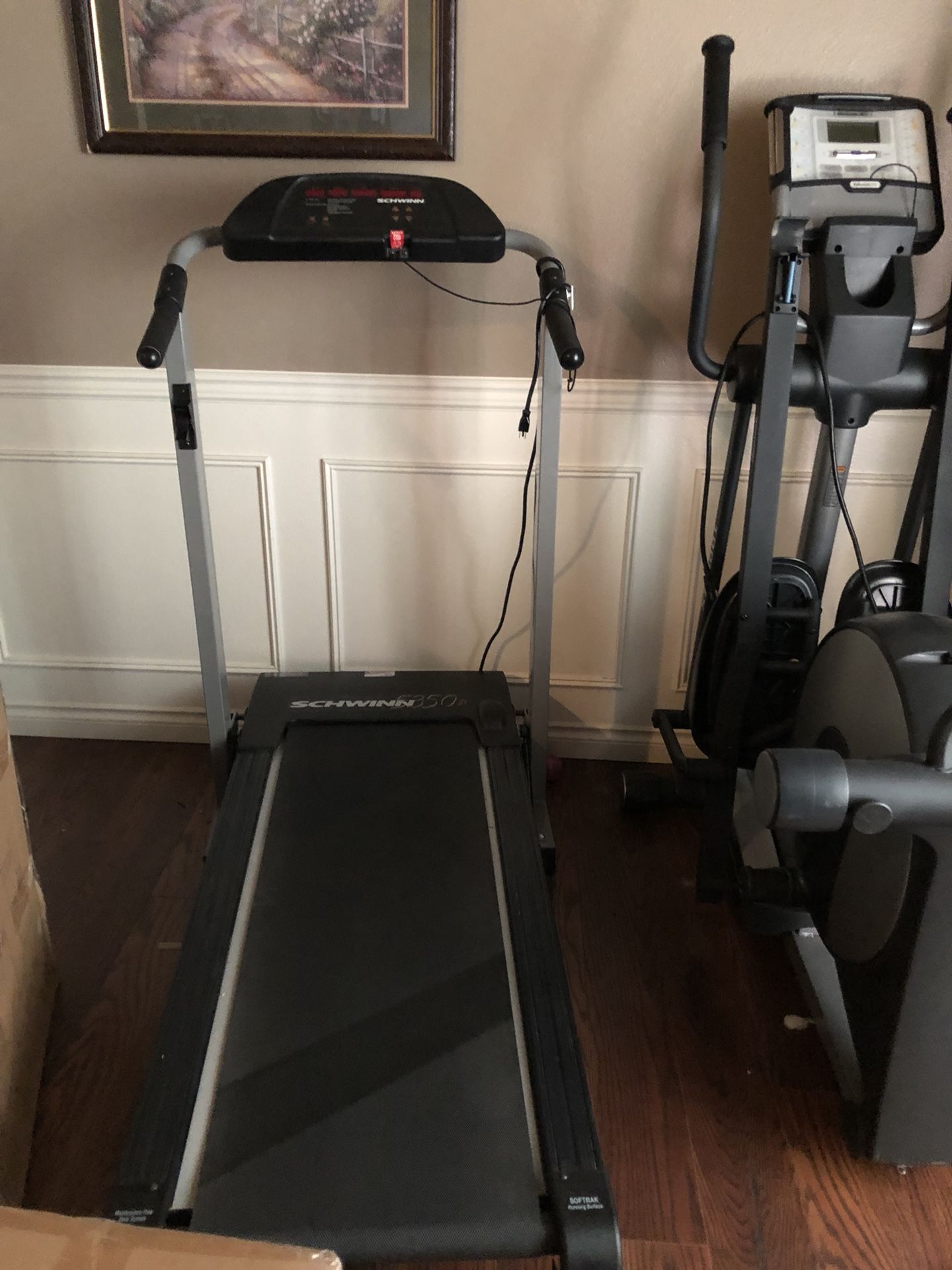 Schwinn 5350p Treadmill for Sale in Buckley WA OfferUp