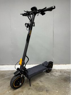 Dual motor electric scooter | Ausom K20 Pro