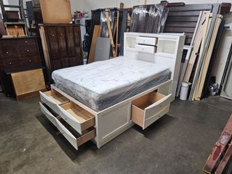 Full Captains Bed And Mattress