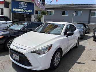 2017 Toyota Yaris iA
