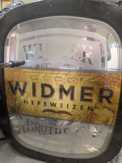 Widmer Brothers Hefeweizen mirror