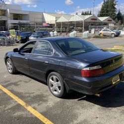 Acura’s Touring Luxury 