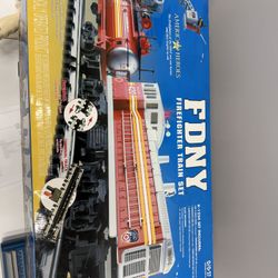 VINTAGE FDNY FIREFIGHTER TRAIN SET! RARE