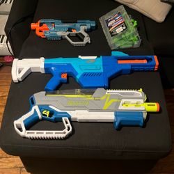 Three Nerf Gun With One Ammo Box
