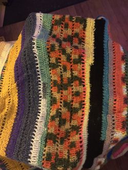 🌈 Vintage 1970s Crochet Afghan Throw – Vibrant Boho Collector’s Piece