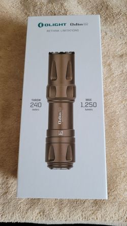 Olight Odin Mini 1250 FDE light mlok