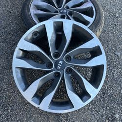 Rims & Tires