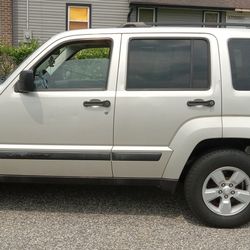 Jeep Liberty  2009