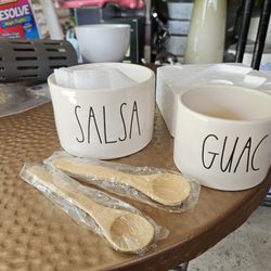 Rae Dunn Salsa & Guacamole Bowl Set W Spoons. New