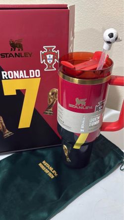 Vasos Stanley de 40 oz edición especial.