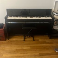 Casio Privia Electric Piano