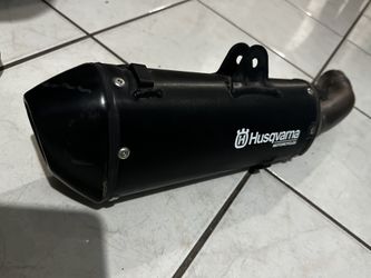 20-23 Husqvarna Svartpilen 401 OEM Muffler Silencer Pipe