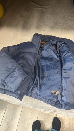 NAVY CROPPED PUFFER