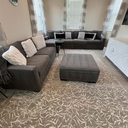 Grey Couches - Fit Up To 6 People!