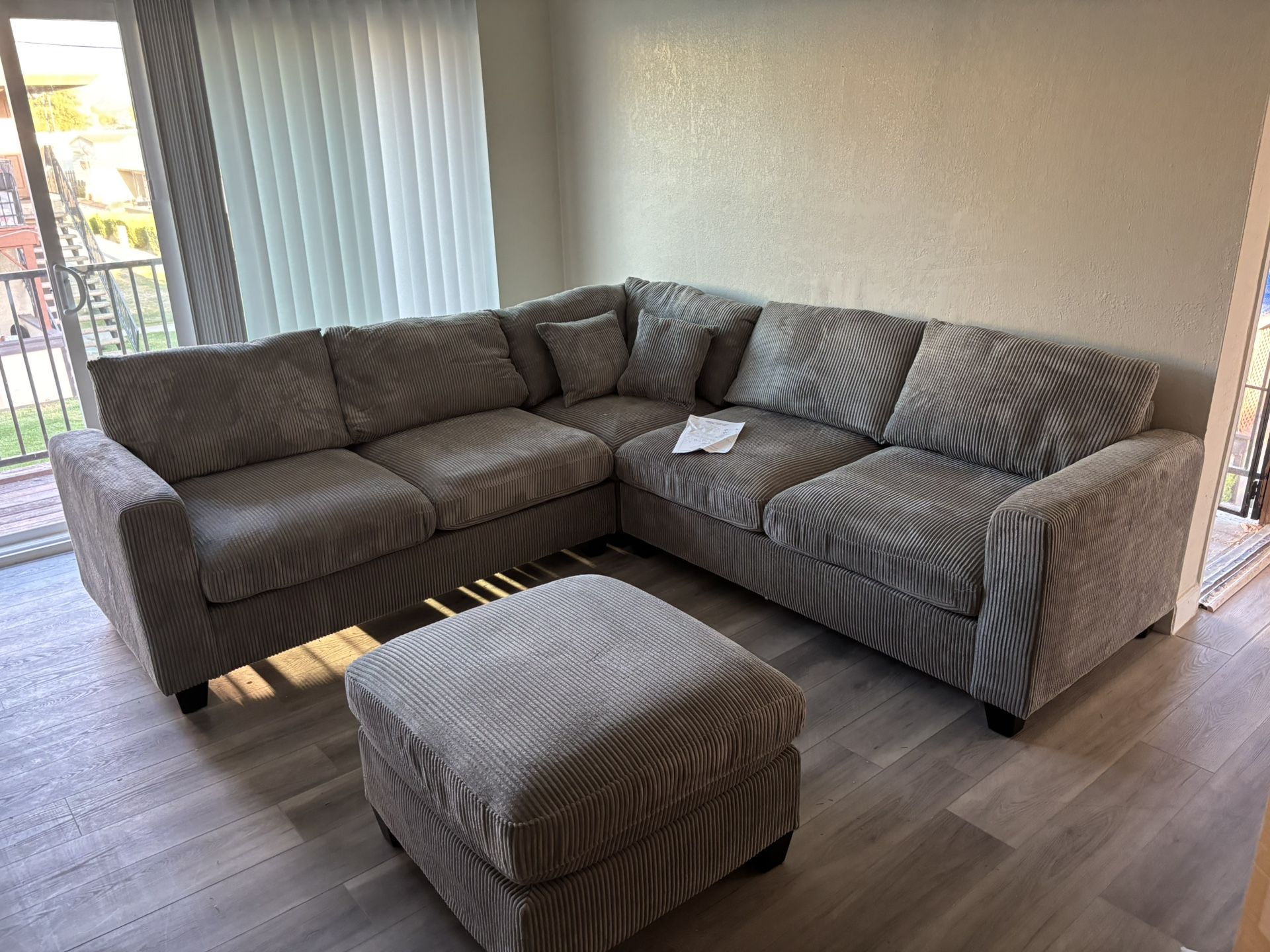 Sectional Sofa Set