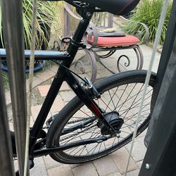 Aventon E bike With Charger 