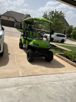 Green Golf Cart I60