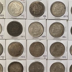 Nice collection of vintage Morgan and Peace silver dollar coins coin dollars 30 in total 