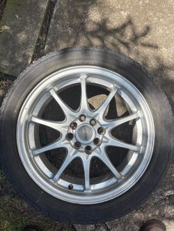 Universal 4 lug 17’ wheel
