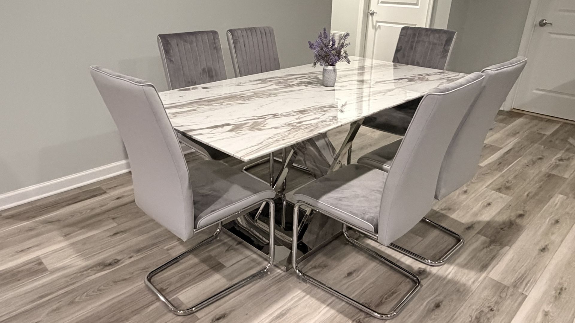✨ Gorgeous Marble-Style Dining Table With Plush Velvet Chairs ✨