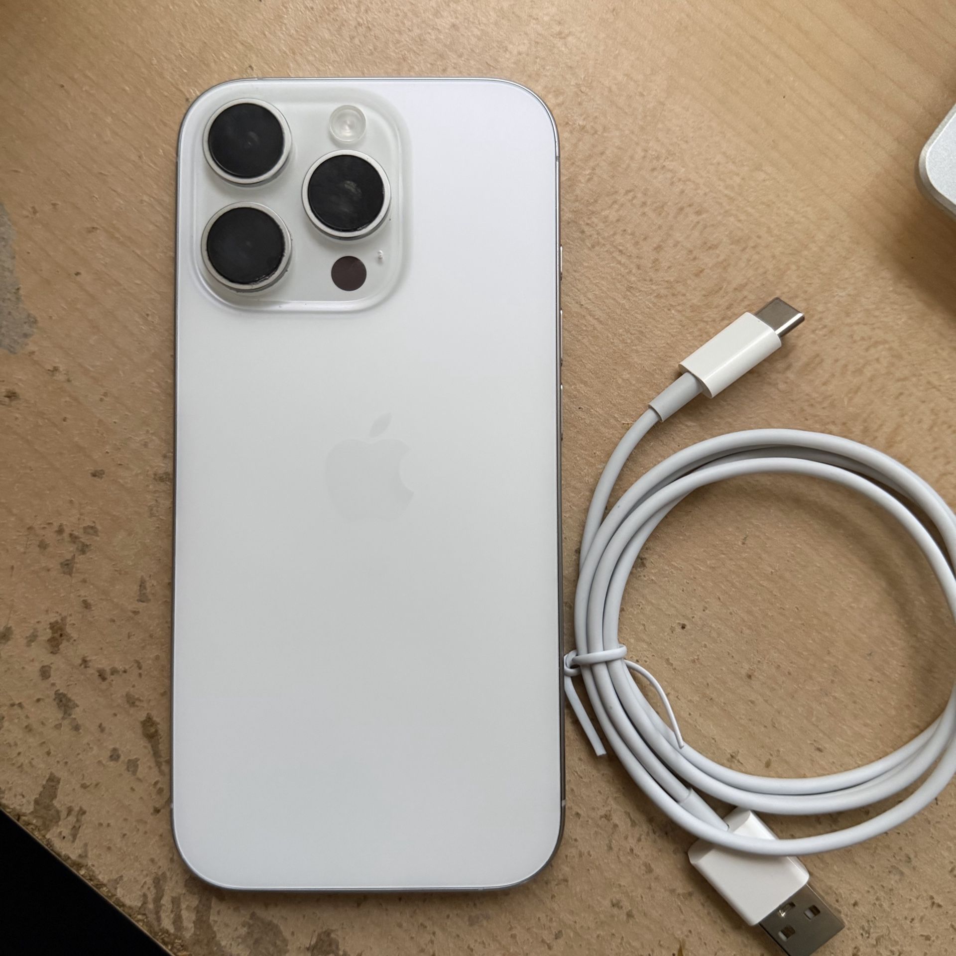 Apple iPhone 16 Pro 256GB T-Mobile & Metro