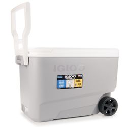 IGLOO Wheelie Cool 38 Qt Cooler