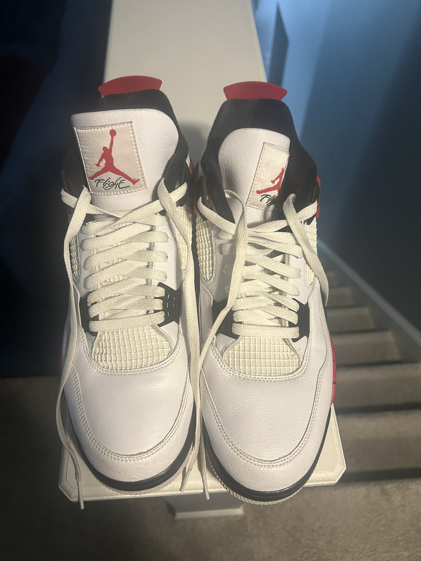 Jordan 4 Retro Red Cements