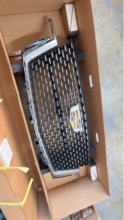 Parrilla para Cadillac 2024 original $800