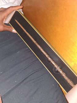 Brand new wand from the Harry Potter store