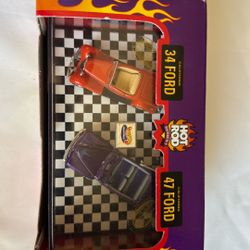 Hot Wheel Street Rodder 34 FORD/47FORD