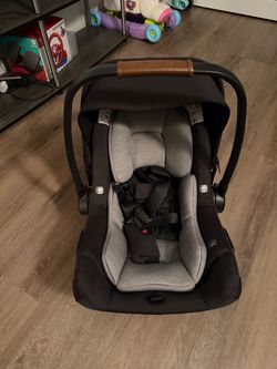 NUNA pipa aire + pipa series base