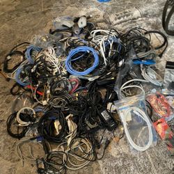  Misc Computer/HDMI/USB/Serial Parallel & Audio Cables Lot 1