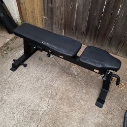 Cap Strength Adjustable Weight Bench 
