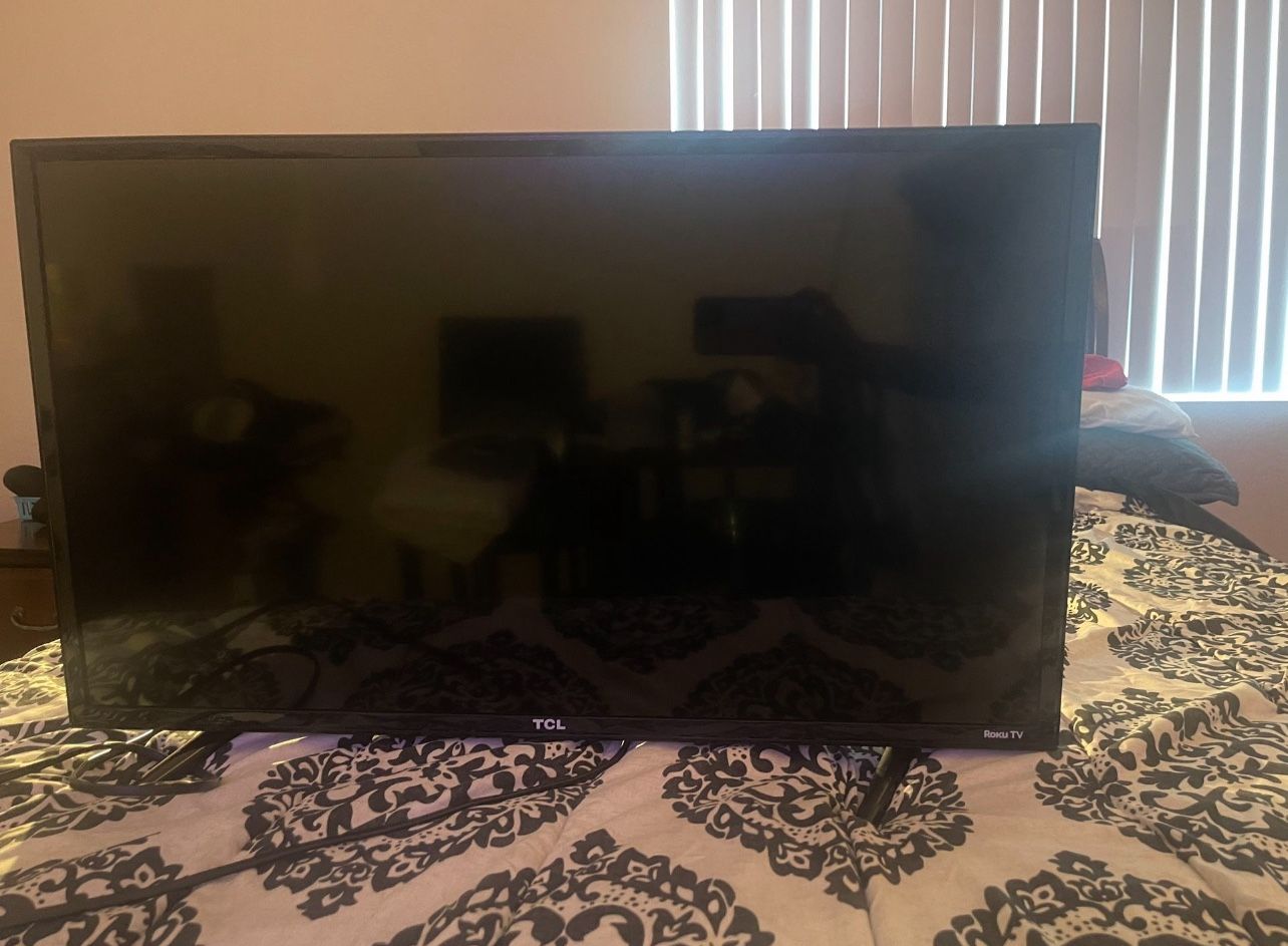 2 30 inch TCL TV’s Cheap