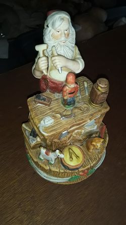 Santa Musical decoration