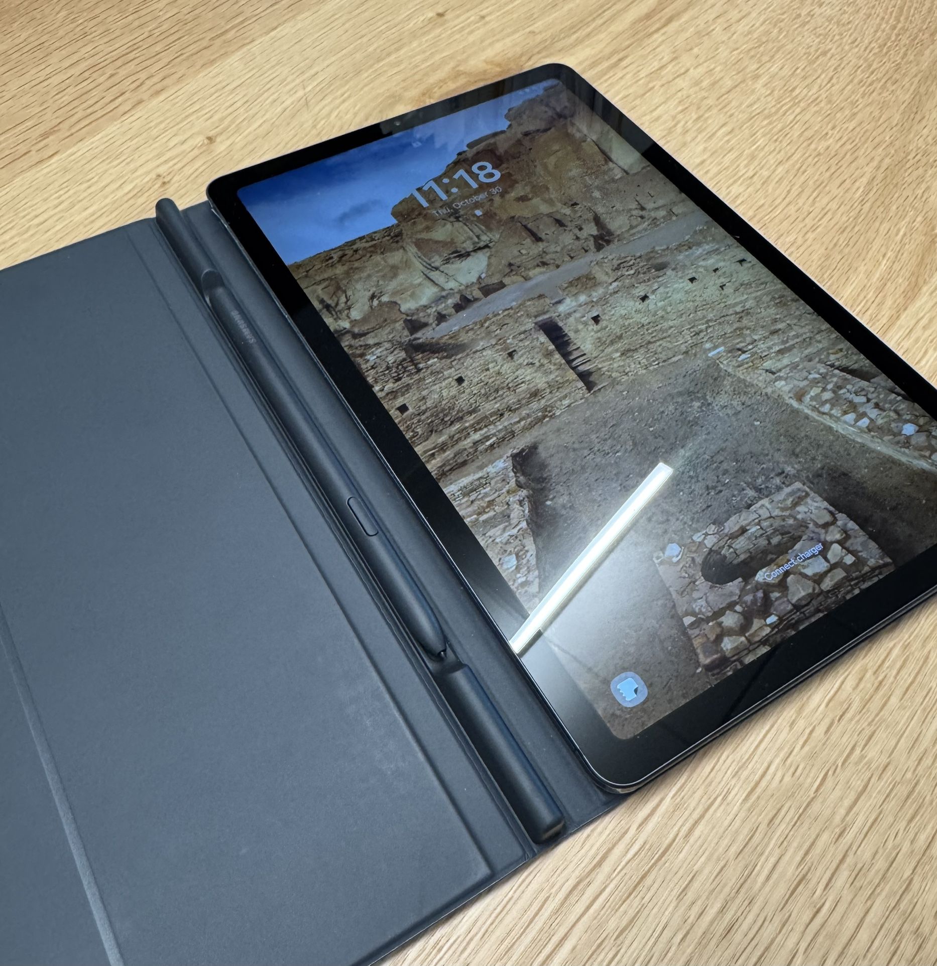 Samsung Tab S6 Lite (2022) with S-Pen and Case