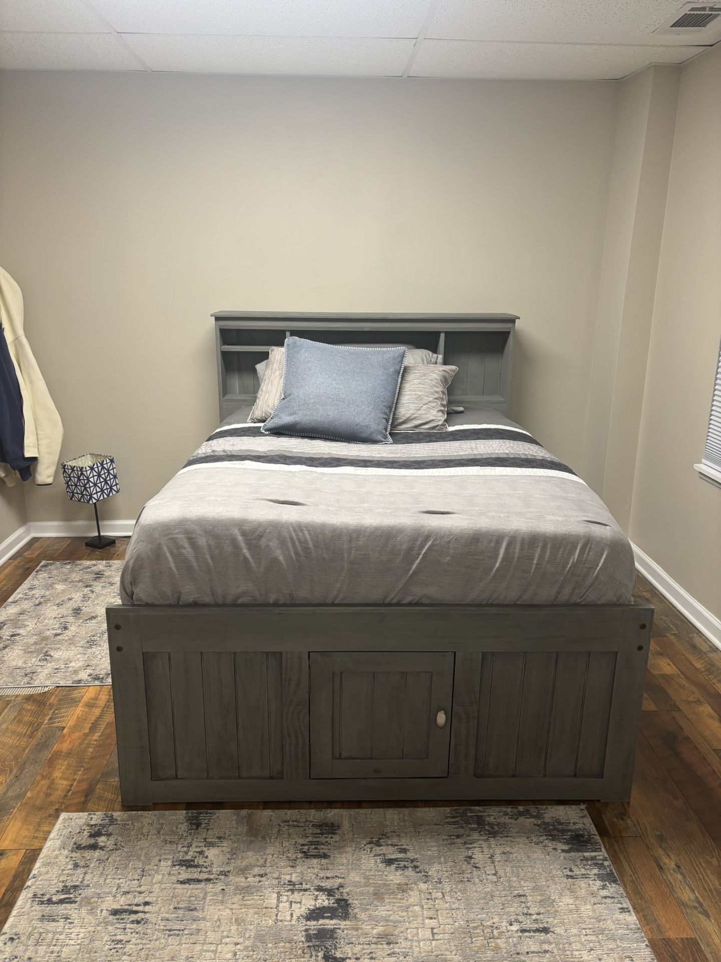 Versa Bedroom Set