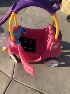 Kids Little Tikes Princess Horse Carriage for Sale in Downey CA