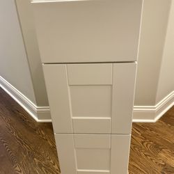Hampton Bay Shaker 12 x 21 x 34.5 Assembled Bath 3- Drawers Base Cabinet in Satin White