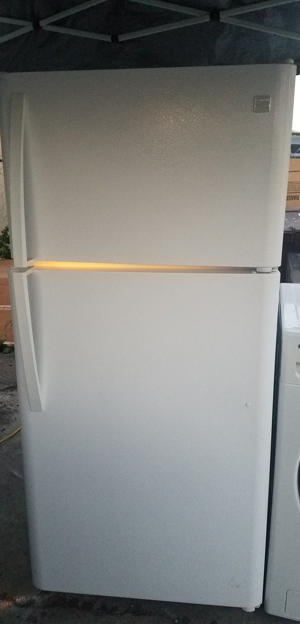 Kenmore Top-freezer Refrigerator