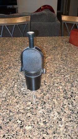 Shure mv7 usb and xlr mic