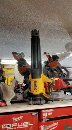 DEWALT 20V XR BRUSHLESS BLOWER (TOOL ONLY)