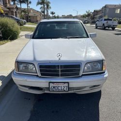 2000 Mercedes-Benz C-Class