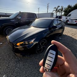 Car Keys/Fobs/Llaves De Autos 