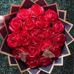 18 Count Eternal Bouquet 